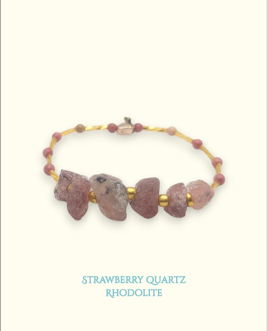 Strawberry Quartz and Rhodolite beaded bracelet